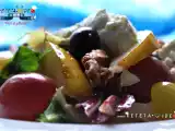 Rețetă Salata cu pere, struguri, nuci si branza (reteta video)