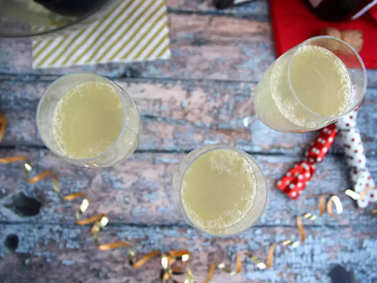 Cocktail sampanie - Video reteta! - poza 2