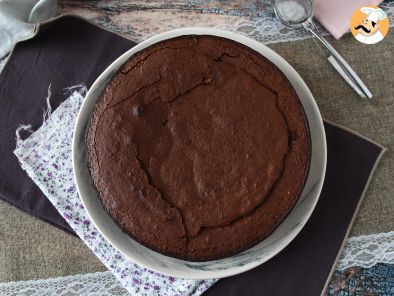 Tort simplu de ciocolată - poza 8