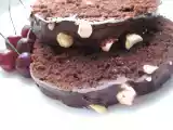Rețetă Chec cu ciocolata, cirese si alune de padure
