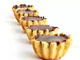Rețetă Mini-tarte cu banane si ciocolata