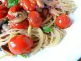 Rețetă Spaghete cu ciuperci și roșii cherry