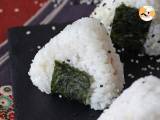 Rețetă Ton onigiri, micul sandviș japonez triunghiular din orez - おにぎり