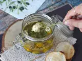 Rețetă Bile de mozzarella marinate pentru aperitiv sau salată!