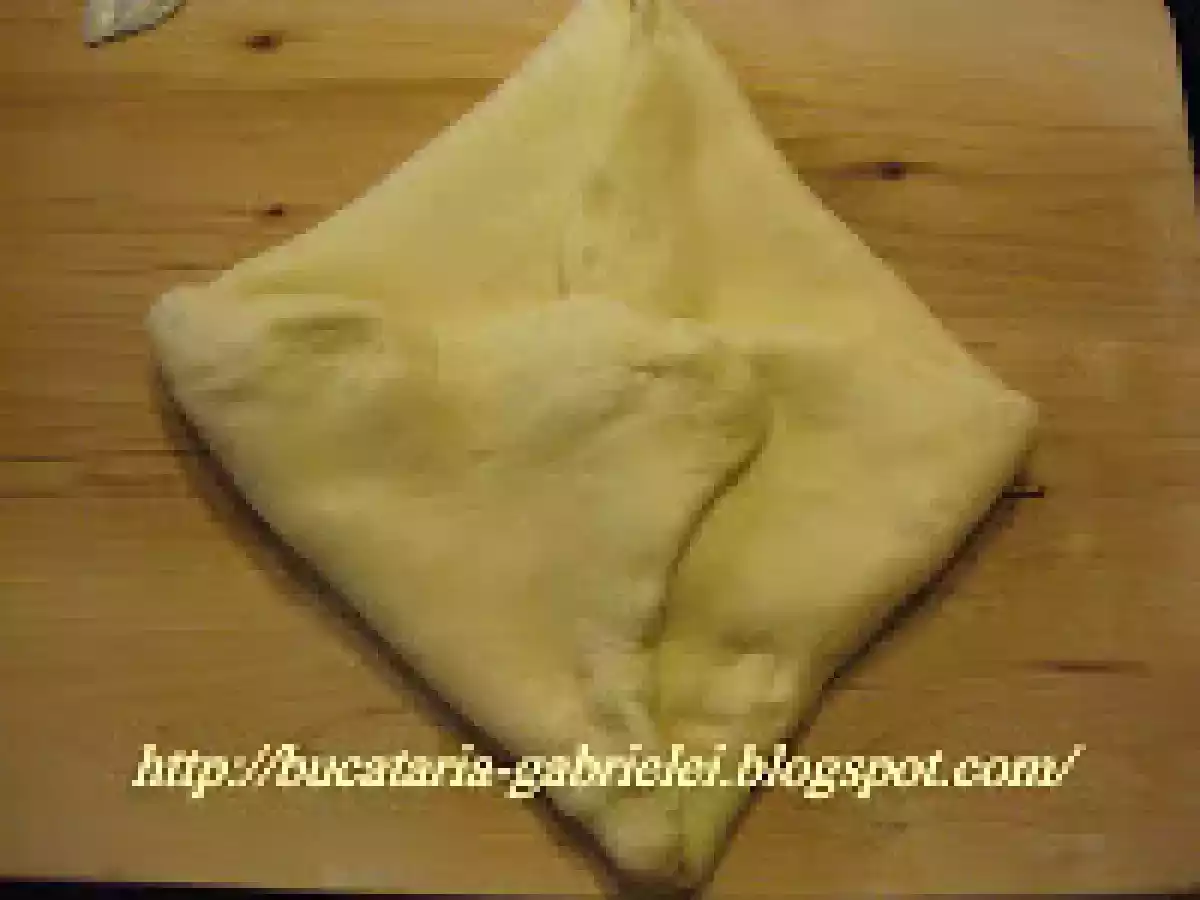 Croissant (Cornuri frantuzesti) - poza 3