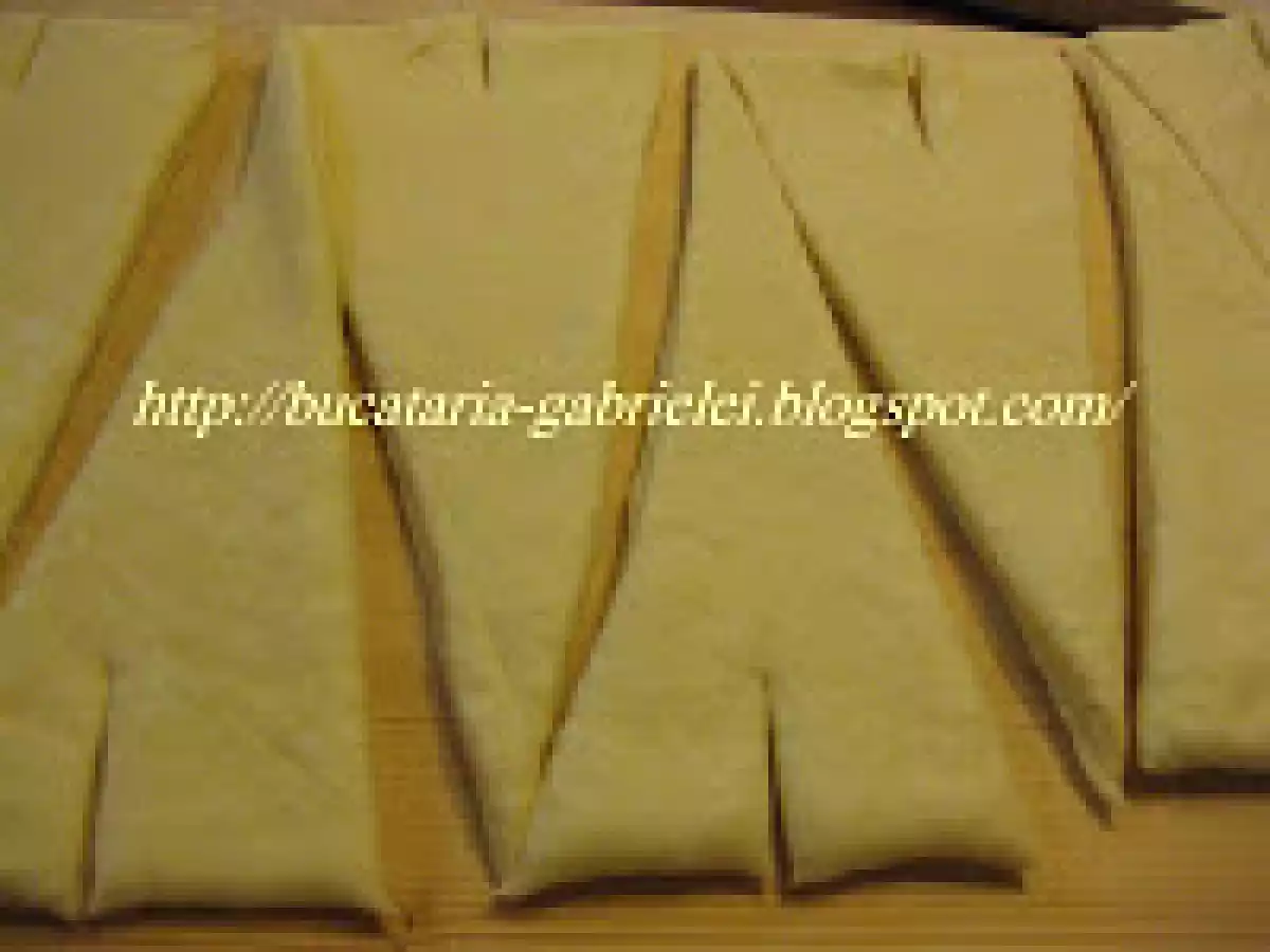 Croissant (Cornuri frantuzesti) - poza 7