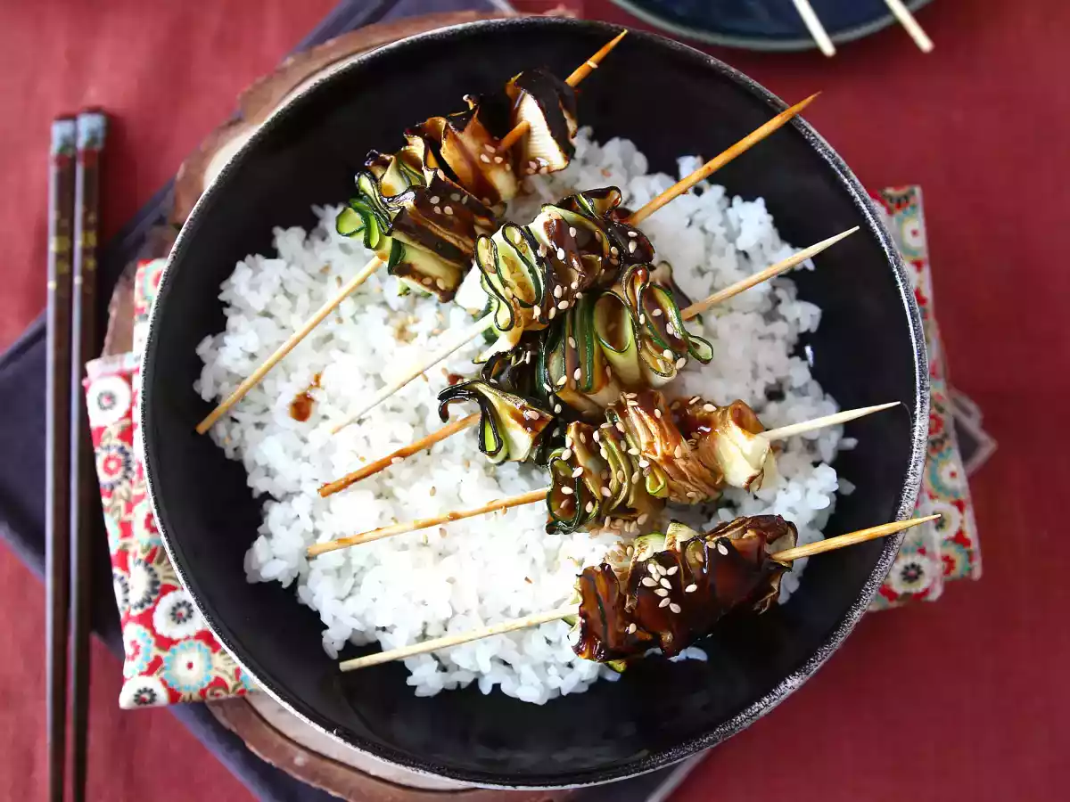 Kebab de dovlecel cu un sos asiatic delicios și picant - poza 2