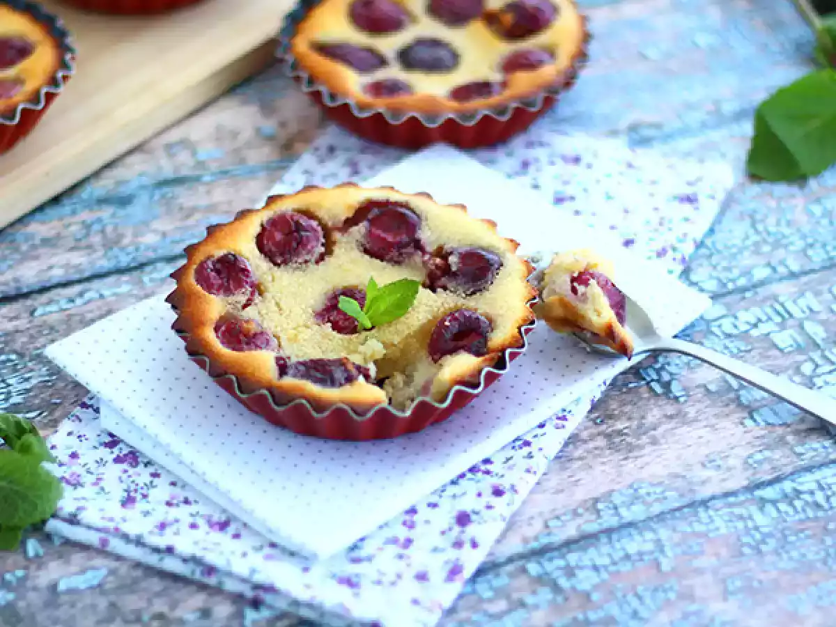 Mini clafoutis cu cirese, fara gluten - poza 3