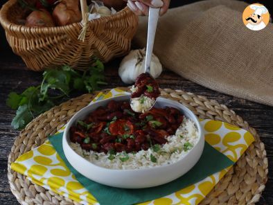 Orez cu fasole roșie și piept de porc afumat: un fel de mâncare tipic bucătăriei cubaneze - poza 4