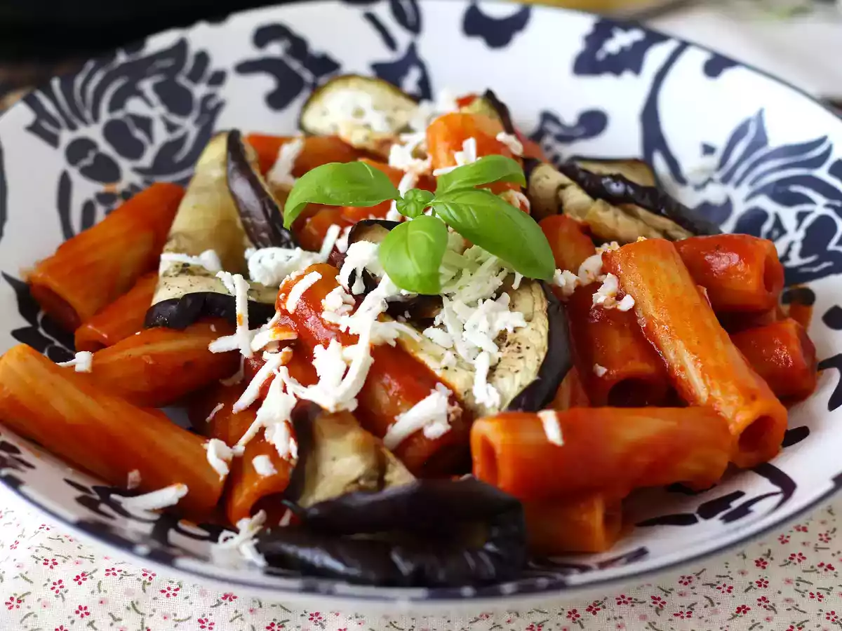 Paste alla Norma - Paste siciliene cu vinete - poza 5