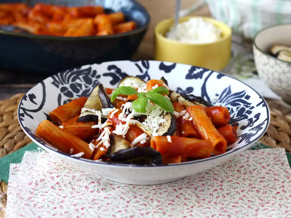 Paste alla Norma - Paste siciliene cu vinete - poza 6