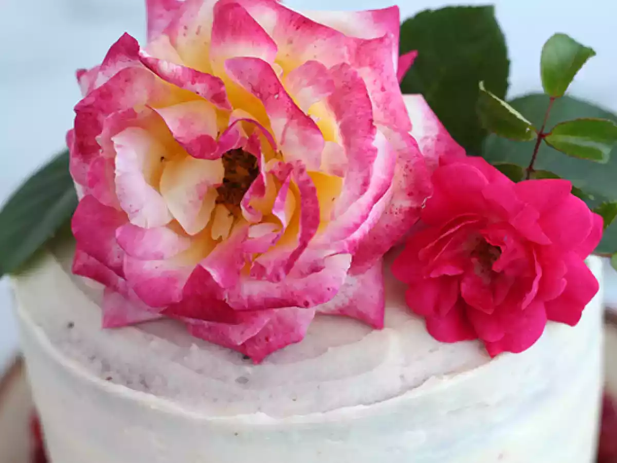 Red velvet cake - poza 3