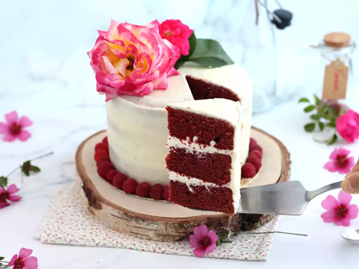 Red velvet cake - poza 4