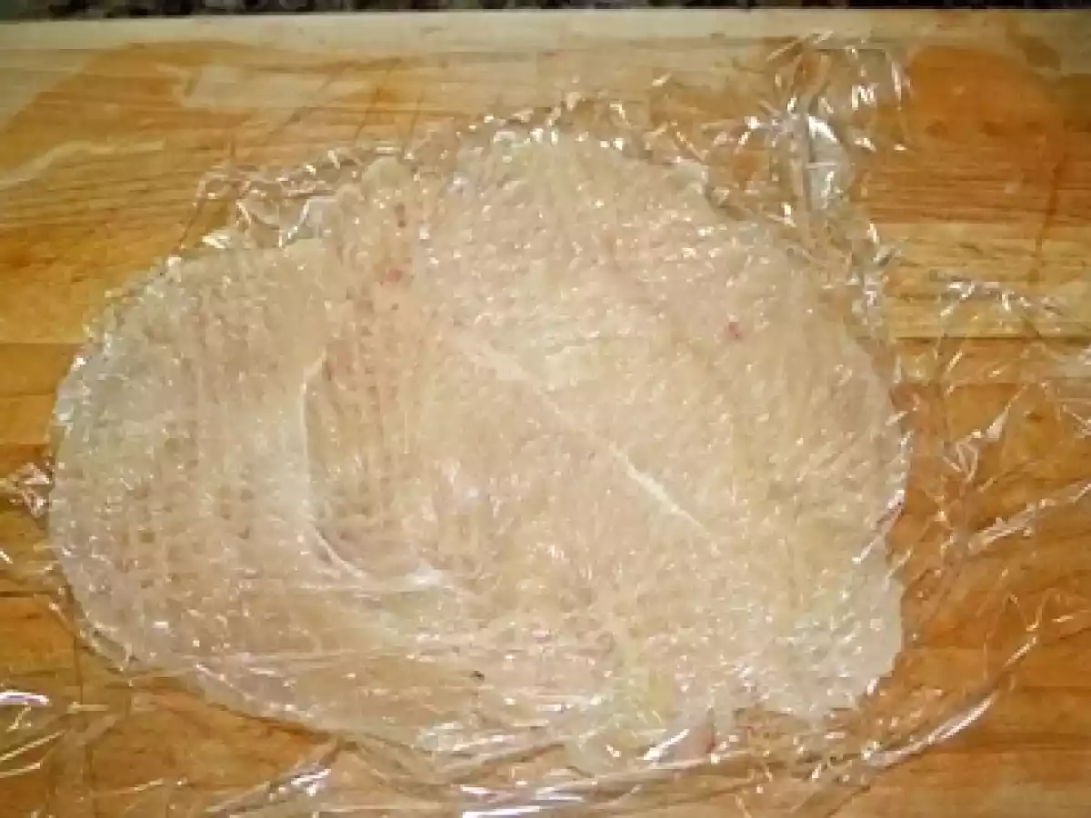 Rulada din piept de pui cu spanac si branzeturi - poza 6