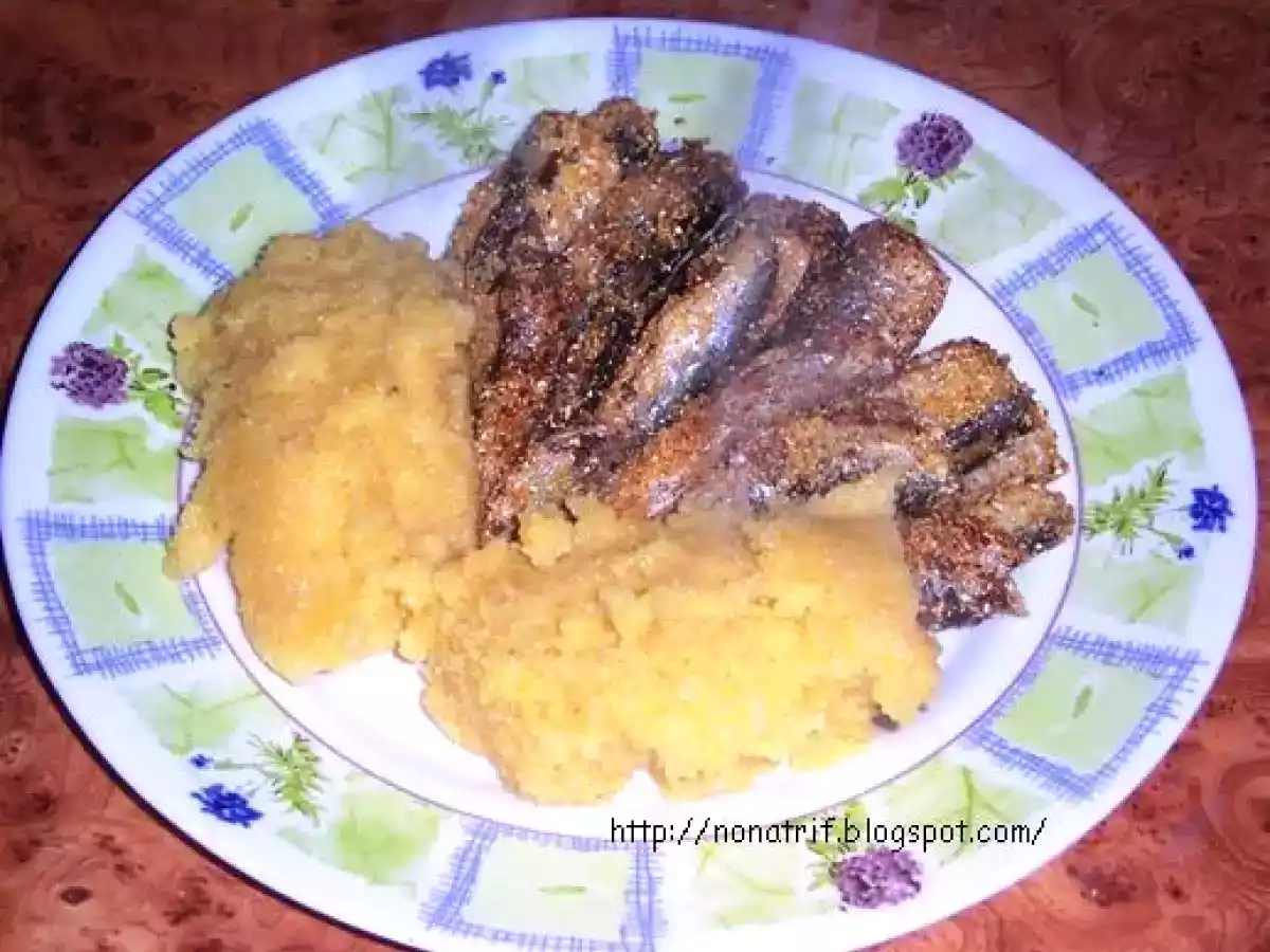 Sprot (sau hamsii) prajit