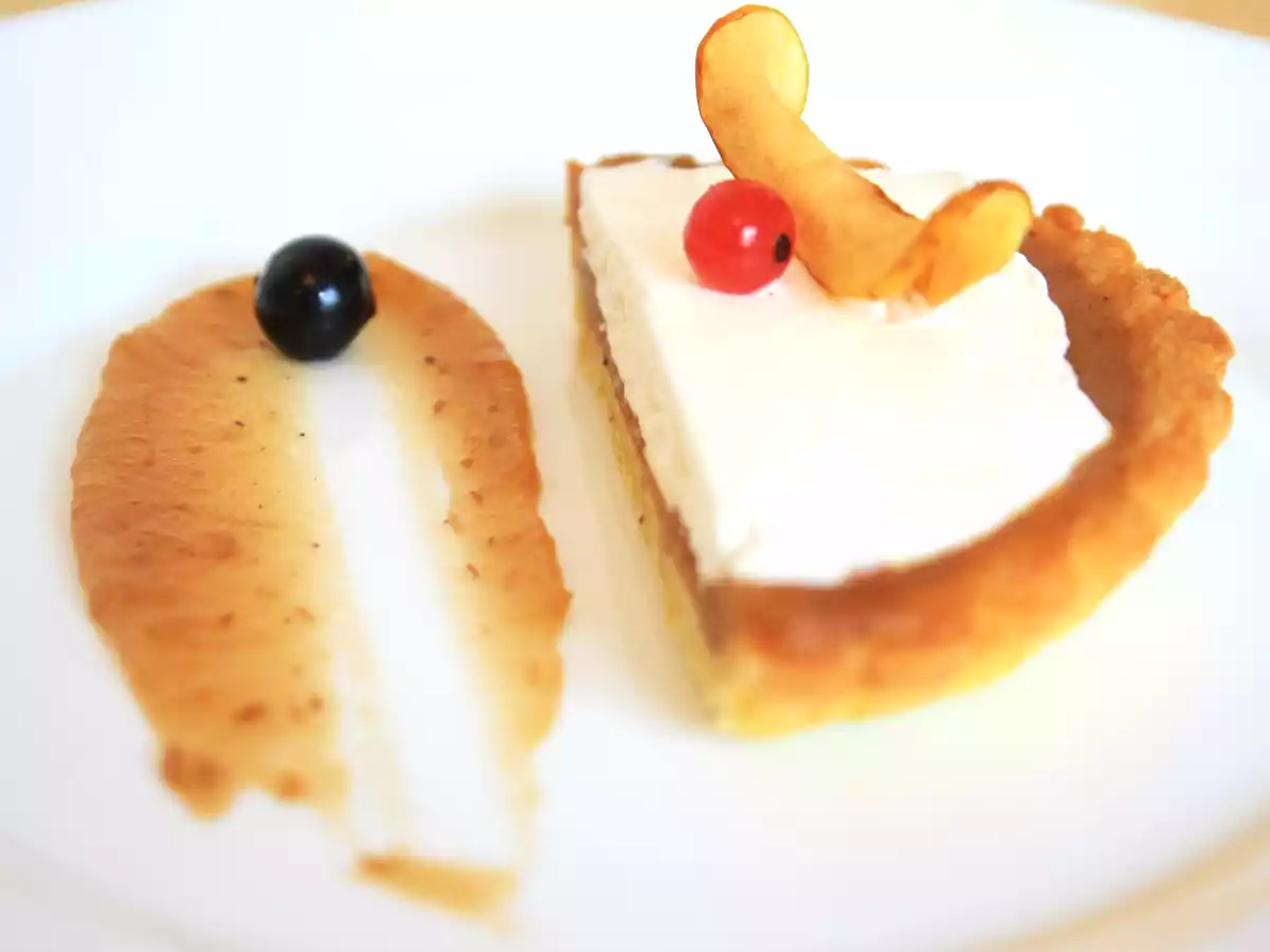 Tarta cu Unt de Mere si Crema de Mascarpone - poza 2