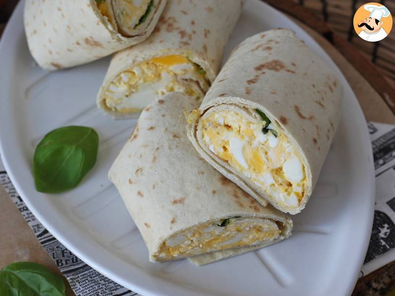 Wrap moale și superproteic cu ou și feta - poza 2