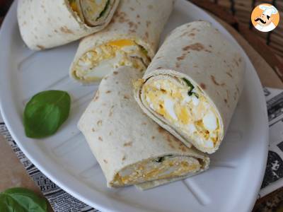 Wrap moale și superproteic cu ou și feta - poza 2